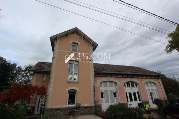Maison de 160 m² 7 pièces Moyen (54118)