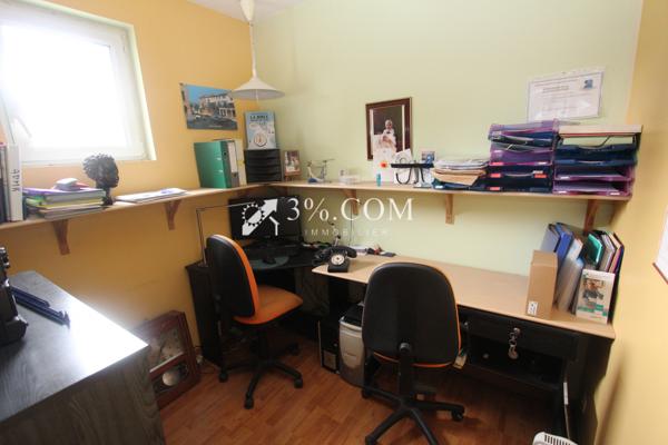 Maison de 160 m² 7 pièces Moyen (54118)