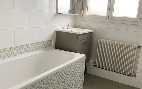 Appartement à vendre    3 pièces •  Chaumont