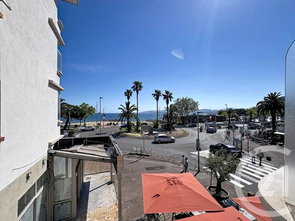 Appartement T2 à vendre  2 pièces - 44,35 m 2   FREJUS  - 83