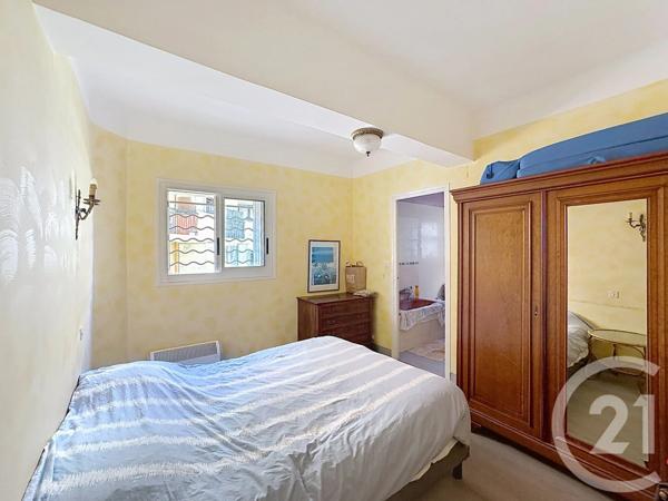 Appartement T2 à vendre  2 pièces - 44,35 m 2   FREJUS  - 83