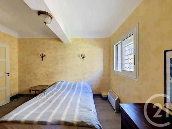 Appartement T2 à vendre  2 pièces - 44,35 m 2   FREJUS  - 83
