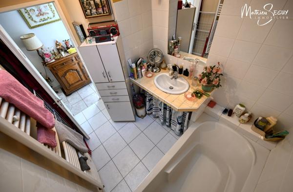 Appartement T4 avec garage vendu loué à CHAZELLES SUR LYON (42)