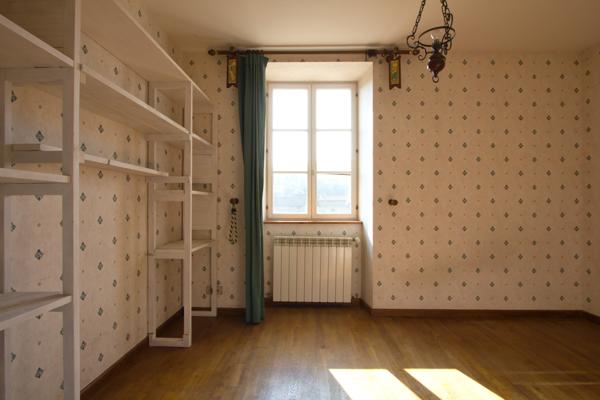 Blanot (71250) Propriété 9 pièces 227 m² au calme