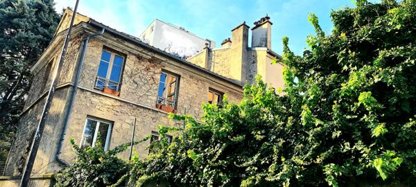 Paris (75013) Charmante maison donnant sur une cour de 55m²