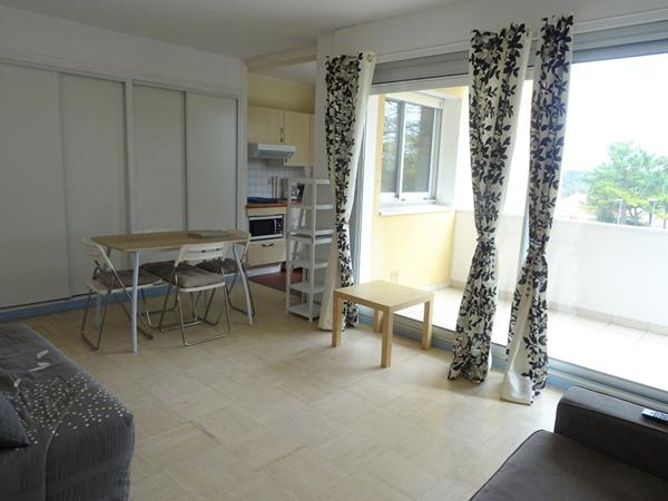 St-Palais, studio aperçu mer  Saint palais sur mer