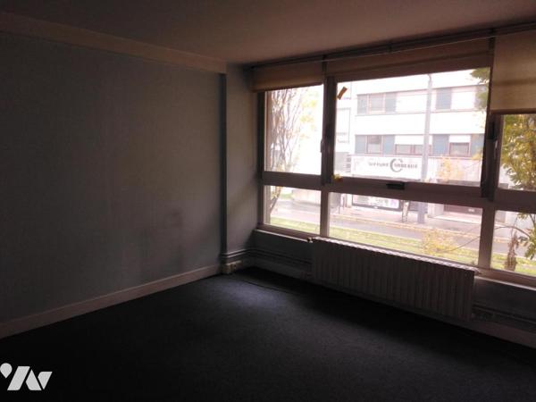 CENTRE VILLE DE VALENCIENNES ENSEMBLE DE BUREAUX