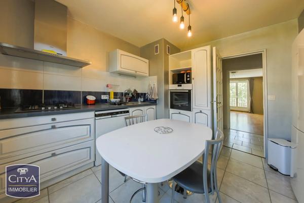 Appartement à vendre 4 pièces 78.5m² Tours (37200)