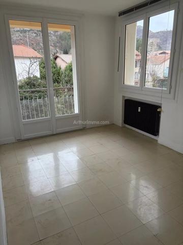 Location Appartement 4 pièces 88 m2 à Digne-les-Bains