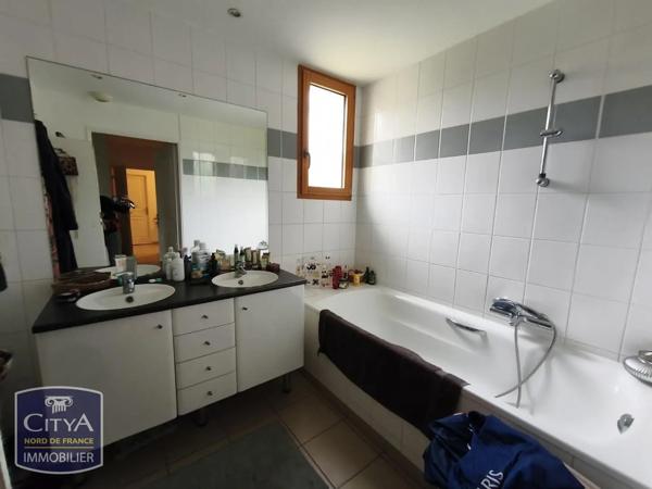 Maison à louer 5 pièces 119.44m² Douchy-les-Mines (59282)
