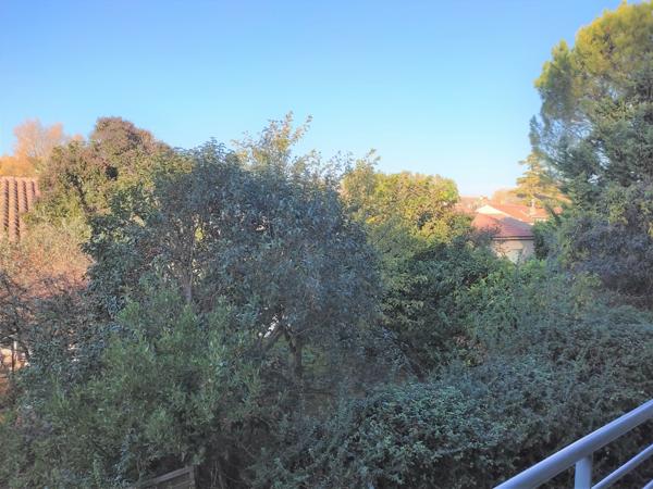 Le Pontet (84130) Résidence récente, T3 avec terrasse et parking sécurisé trés bon emplacement