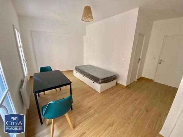 Appartement à louer 1 pièce 22.35m² Toulon (83000)