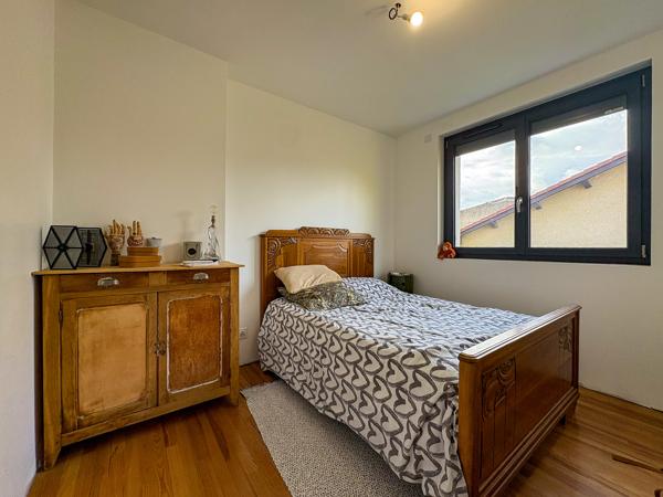 Maison rénovée de 144 m² avec studio
