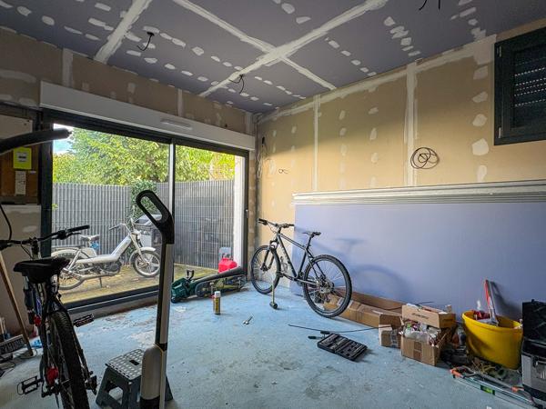 Maison rénovée de 144 m² avec studio