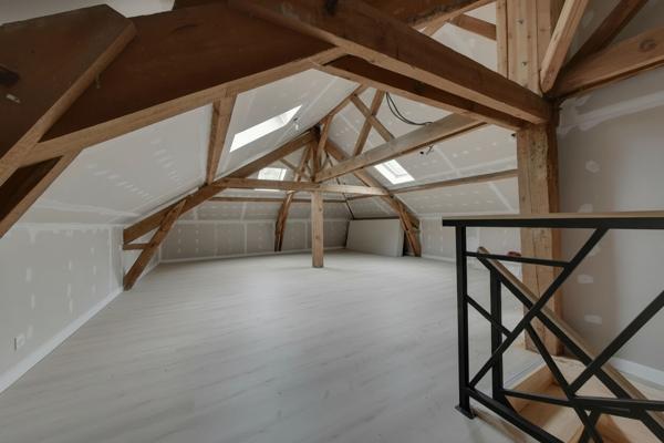 SOUSTONS-PLAGE -Maison de maître rénovée de 176 m² avec grange de 120 m² sur un airial