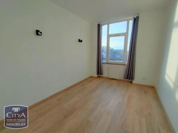 Appartement à louer 2 pièces 73m² Calais (62100)