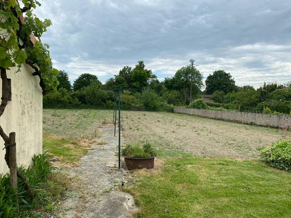 Maison à vendre à Moncoutant sur Sèvre - 4 pièces, 3 chambres maison de 97m² sur un terrain de 1540m²