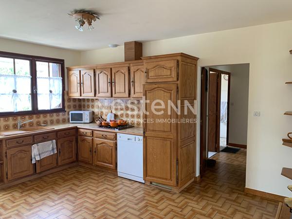 Maison à vendre à Moncoutant sur Sèvre - 4 pièces, 3 chambres maison de 97m² sur un terrain de 1540m²