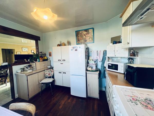 Maison 75m², 2 chambres, jardin et dépendances