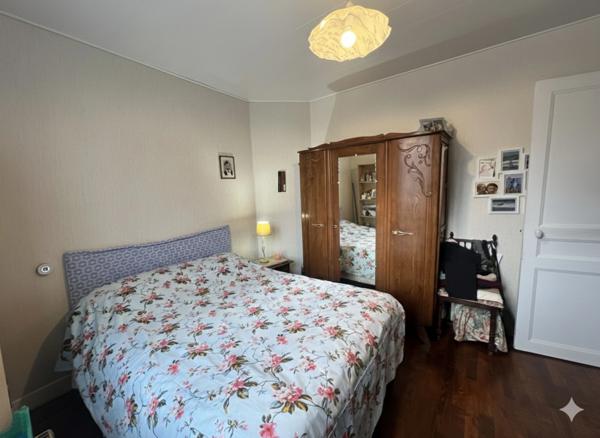 Maison 75m², 2 chambres, jardin et dépendances