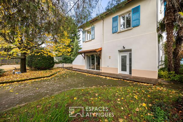 Maison ancienne avec jardin entièrement rénovée