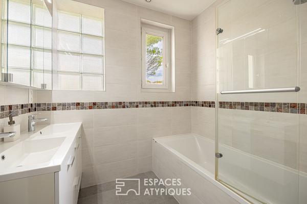 Maison ancienne avec jardin entièrement rénovée