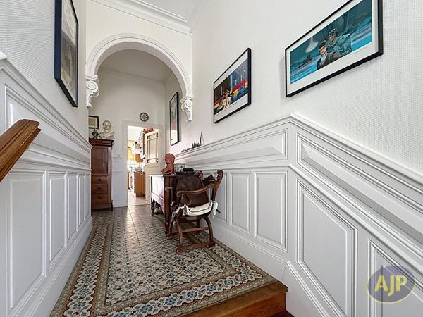 Maison à vendre Les Sables D Olonne - 6 pièces, 124m² avec 3 chambre(s) à 675 000€ - AJP Immobilier Les Sables-d'Olonne
