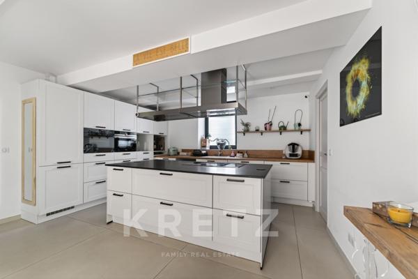 Salon-de-Provence – Propriété familiale 6 chambres avec deux habitations indépendantes et piscine