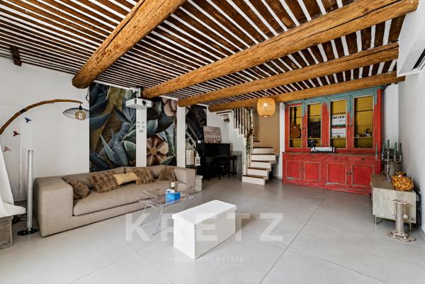 Salon-de-Provence – Propriété familiale 6 chambres avec deux habitations indépendantes et piscine
