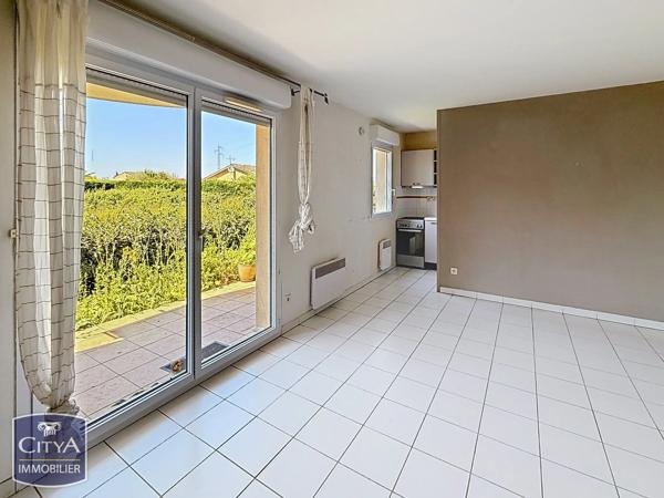 Appartement à vendre 2 pièces 49.25m² Bressols (82710)