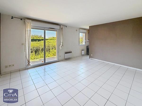 Appartement à vendre 2 pièces 49.25m² Bressols (82710)