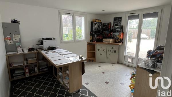 Maison à vendre 6 pièces 150 m² Saint-Denis-en-Val