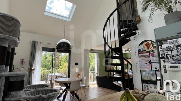 Maison à vendre 6 pièces 150 m² Saint-Denis-en-Val