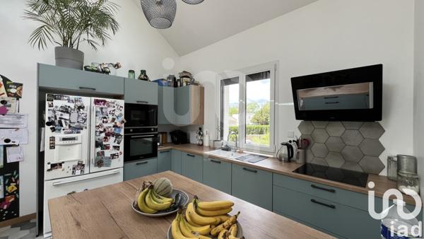 Maison à vendre 6 pièces 150 m² Saint-Denis-en-Val