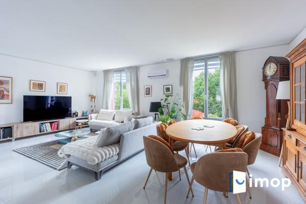 Polangis. Belle maison de famille contemporaine avec jardin