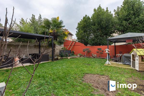 Polangis. Belle maison de famille contemporaine avec jardin