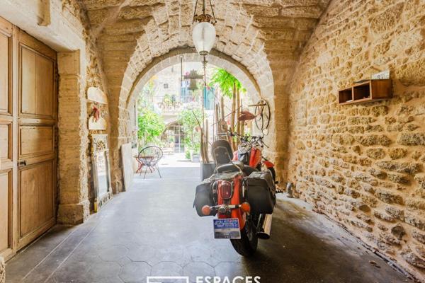 Chaleureuse maison de village avec jardin et T2 indépendant