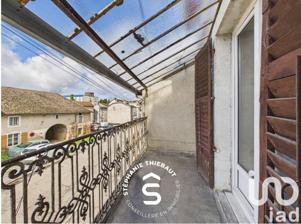 Immeuble à vendre 106 m² La Vôge-les-Bains