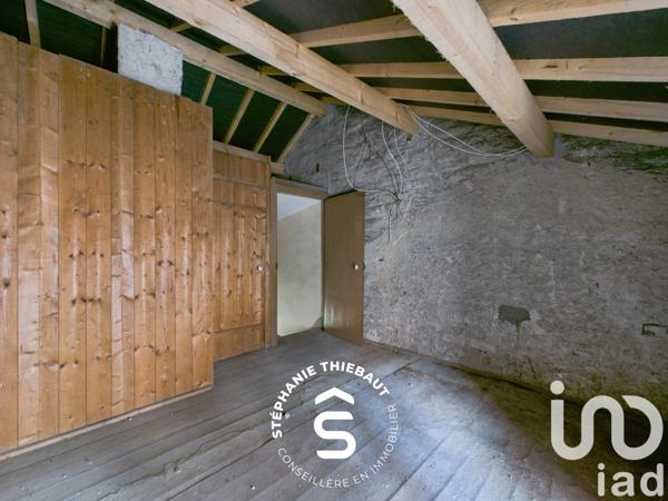 Immeuble à vendre 106 m² La Vôge-les-Bains