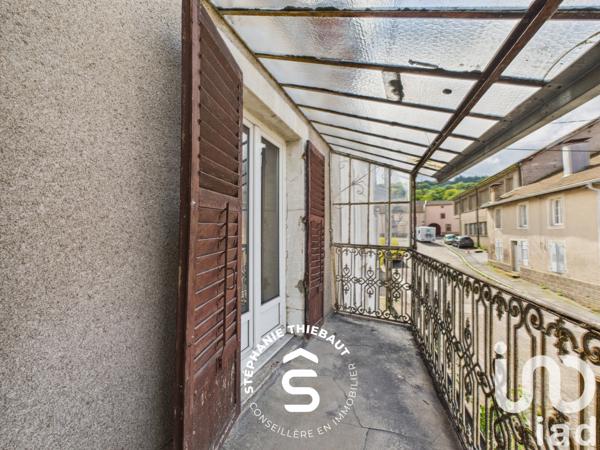 Immeuble à vendre 106 m² La Vôge-les-Bains