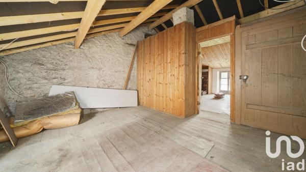 Immeuble à vendre 106 m² La Vôge-les-Bains