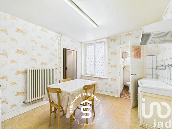 Immeuble à vendre 106 m² La Vôge-les-Bains