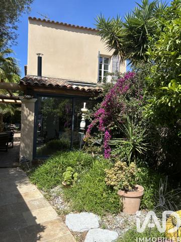 Maison à vendre 7 pièces 164 m² Bandol