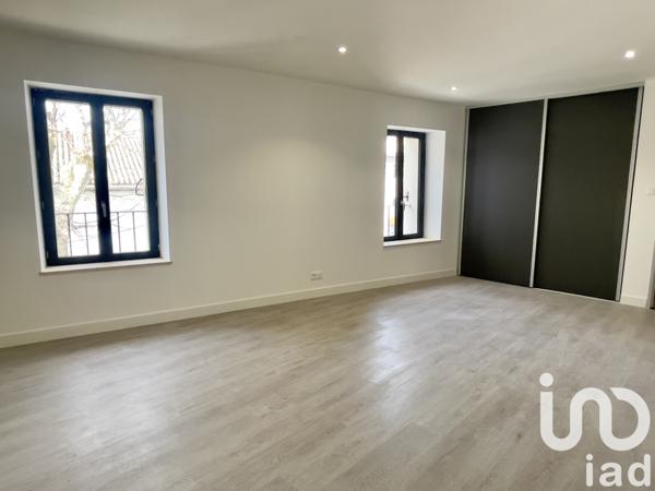 Appartement à vendre 4 pièces 135 m² Sainte-Cécile-les-Vignes