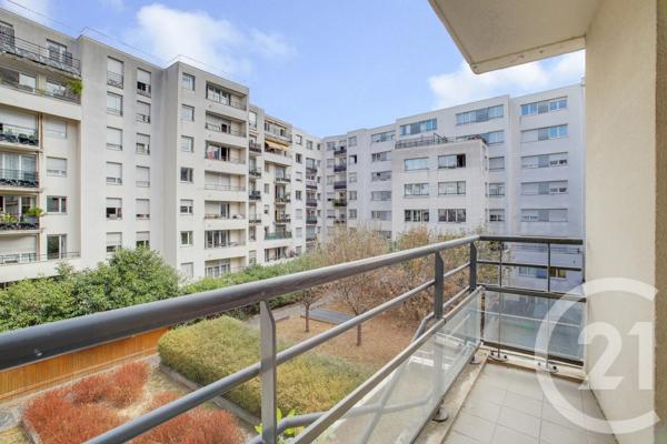 Appartement F4 à vendre  4 pièces - 107,55 m 2   PARIS  - 75019