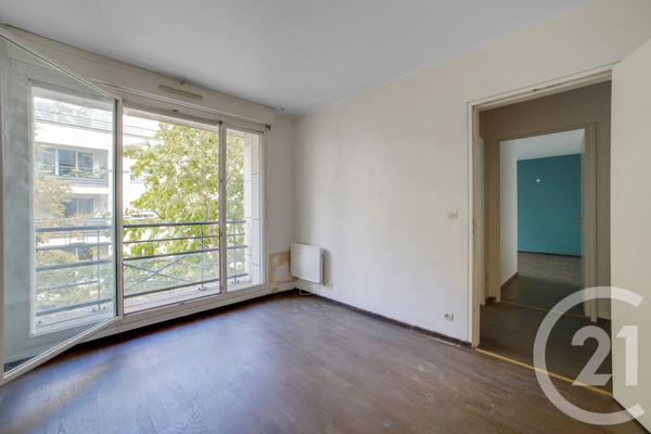 Appartement F4 à vendre  4 pièces - 107,55 m 2   PARIS  - 75019