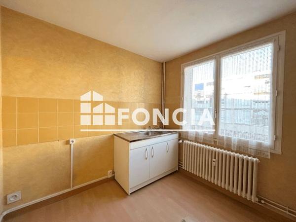 Location Appartement 3 pièces 55.4 m² - 14 RUE TONY FERRET Bourg En Bresse 01000