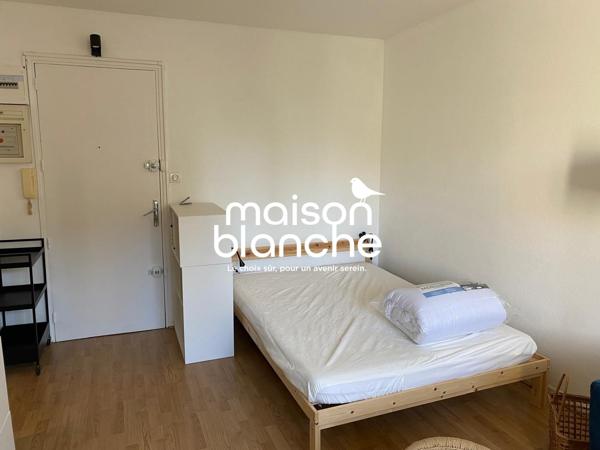 Le Bouscat beau studio meublé de 24m2