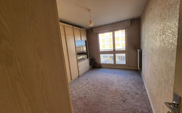 Appartement à vendre    3 pièces • 85 m2 Châlons-en-Champagne