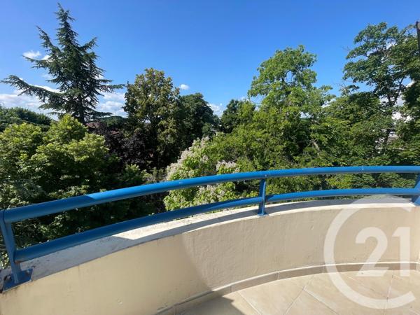 Appartement F5 à vendre  5 pièces - 117,38 m2 L ISLE ADAM - 95